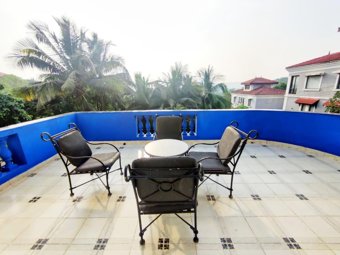 Amazing Hilltop 4 Bhk Villa With Private Pool Near แคนโดลิม ภายนอก รูปภาพ