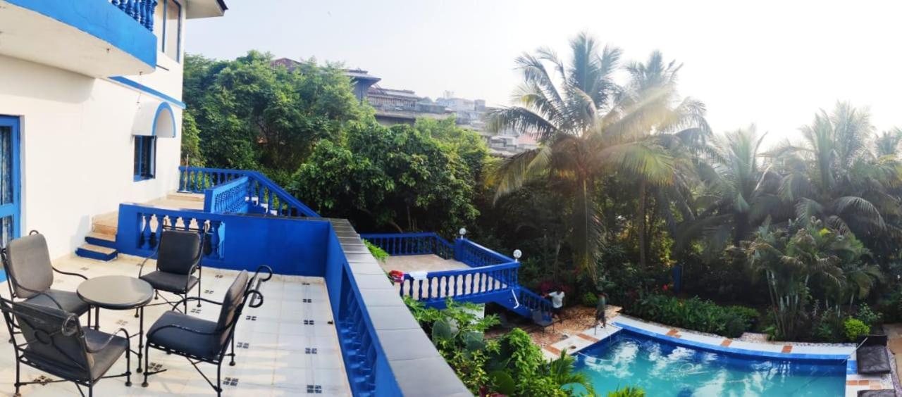 Amazing Hilltop 4 Bhk Villa With Private Pool Near แคนโดลิม ภายนอก รูปภาพ